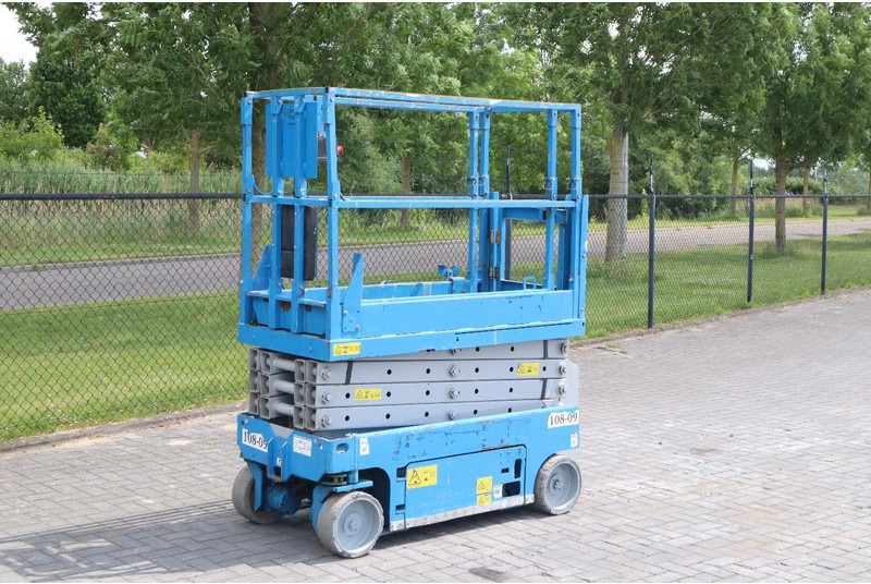 Genie GS-1932 | 7.8 METER | 227 KG - מעלית מספריים: תמונה 3 Genie GS-1932 | 7.8 METER | 227 KG - מעלית מספריים: תמונה 3