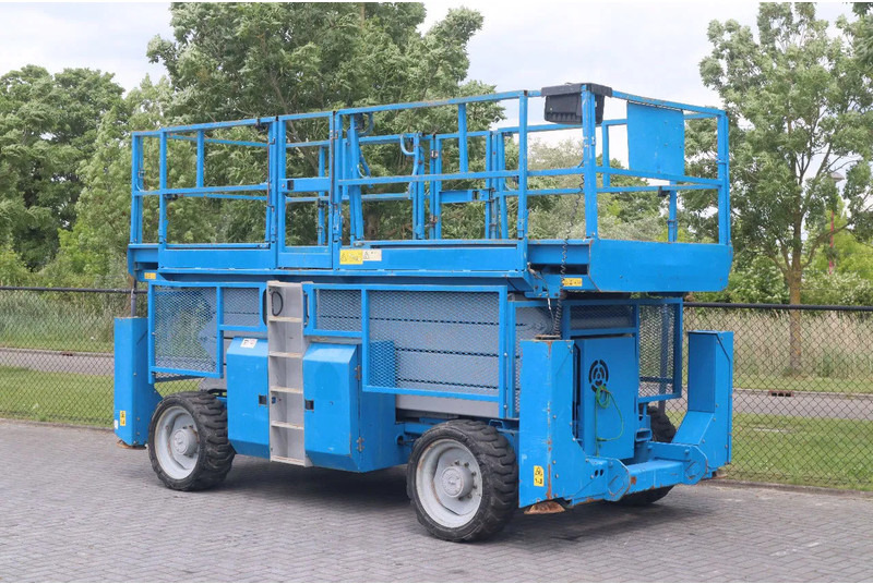 Genie GS-4390 RT | 15 METER | 680 KG - מעלית מספריים: תמונה 3 Genie GS-4390 RT | 15 METER | 680 KG - מעלית מספריים: תמונה 3