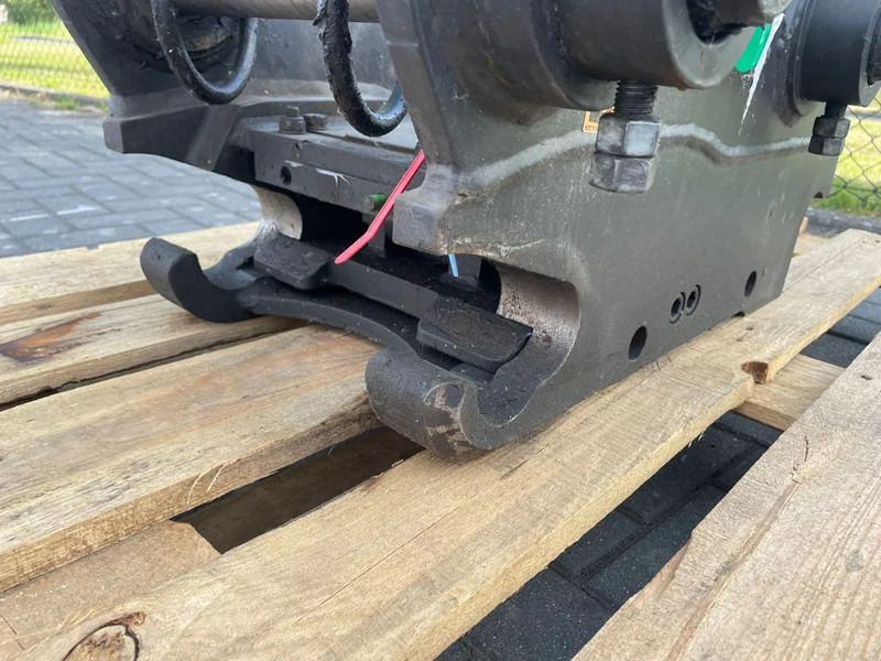 Gjerstad G60 | QUICK COUPLER | S60 | NEW / UNUSED - מצמד מהיר עבור מכונת בנייה: תמונה 4 Gjerstad G60 | QUICK COUPLER | S60 | NEW / UNUSED - מצמד מהיר עבור מכונת בנייה: תמונה 4