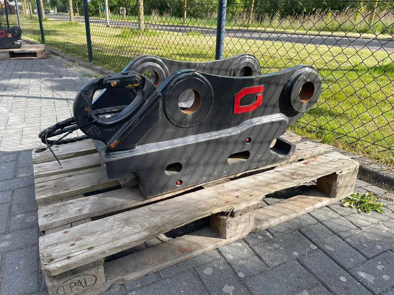 Gjerstad G70 | QUICK COUPLER | S70 | NEW / UNUSED - מזמרת הריסה עבור מכונת בנייה: תמונה 1 Gjerstad G70 | QUICK COUPLER | S70 | NEW / UNUSED - מזמרת הריסה עבור מכונת בנייה: תמונה 1