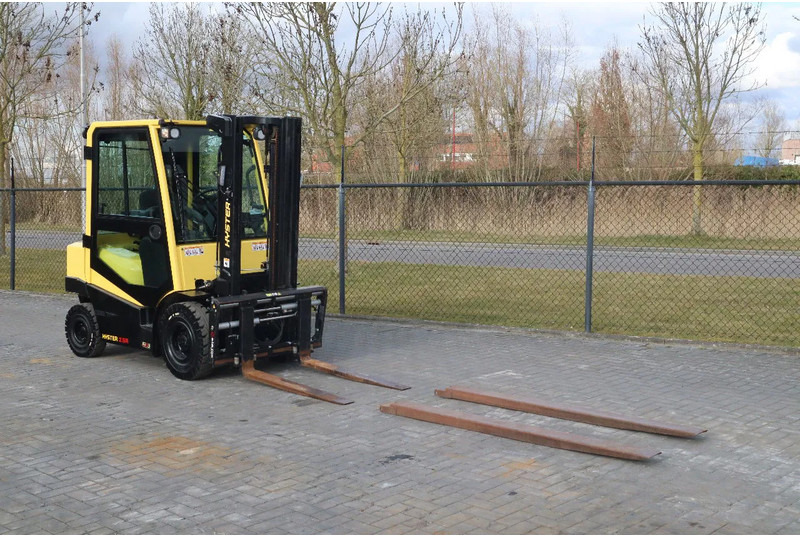 Hyster H2.5 A | BOOM SUSPENSION | SIDESHIFT | FORK EXTENTIONS | FORK POSITIONERS - מלגזת סולר: תמונה 5 Hyster H2.5 A | BOOM SUSPENSION | SIDESHIFT | FORK EXTENTIONS | FORK POSITIONERS - מלגזת סולר: תמונה 5