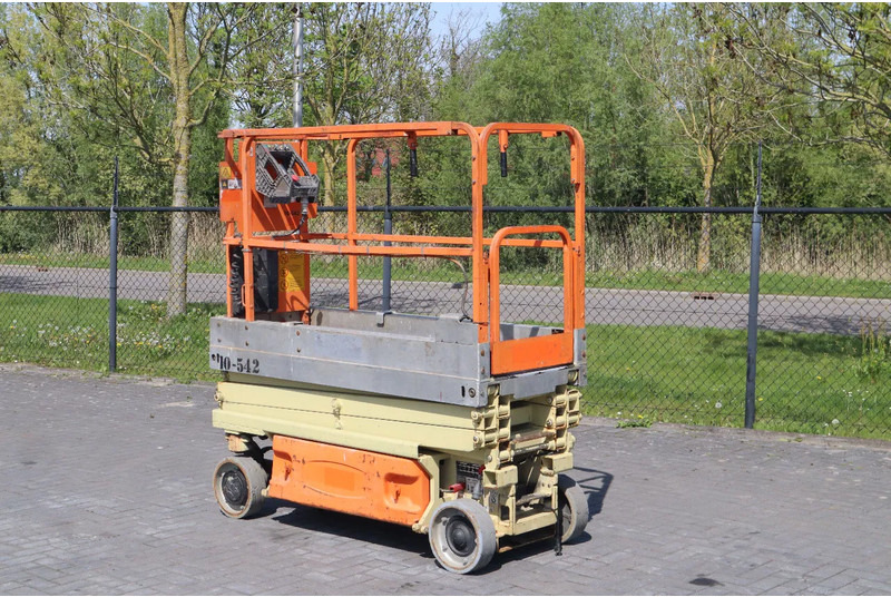 JLG 1930 ES | 7.7 METER | 230 KG - מעלית מספריים: תמונה 2 JLG 1930 ES | 7.7 METER | 230 KG - מעלית מספריים: תמונה 2