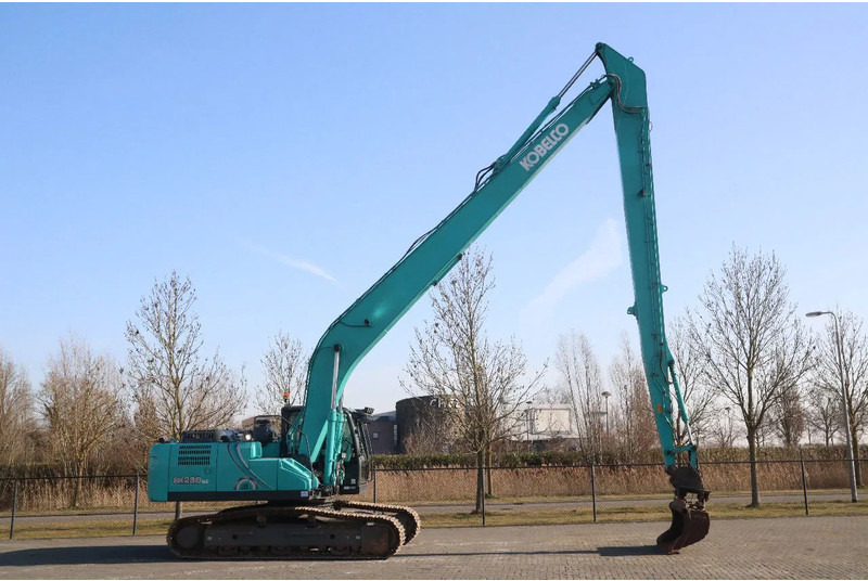 Kobelco SK260 NLC -10E | 18.5 METER LONG REACH | TILT BUCKET - מחפר סורק: תמונה 4 Kobelco SK260 NLC -10E | 18.5 METER LONG REACH | TILT BUCKET - מחפר סורק: תמונה 4