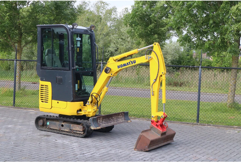 Komatsu PC16 R-3HS | 3X BUCKET | QUICK COUPLER | SWING BOOM - מיני מחפר: תמונה 5 Komatsu PC16 R-3HS | 3X BUCKET | QUICK COUPLER | SWING BOOM - מיני מחפר: תמונה 5