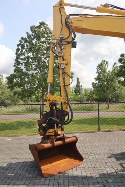 Komatsu PW 160-10 | ROTOTILT | NEW TIRES - מחפר גלגלים: תמונה 4 Komatsu PW 160-10 | ROTOTILT | NEW TIRES - מחפר גלגלים: תמונה 4