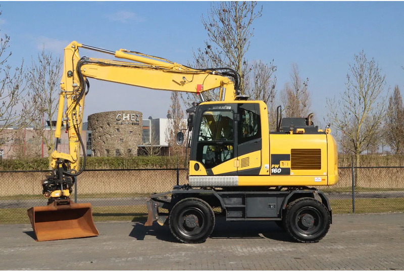 Komatsu PW160-11 | ENGCON TILTROTATOR | BUCKET | TRAILER HYDR. - מחפר גלגלים: תמונה 1 Komatsu PW160-11 | ENGCON TILTROTATOR | BUCKET | TRAILER HYDR. - מחפר גלגלים: תמונה 1