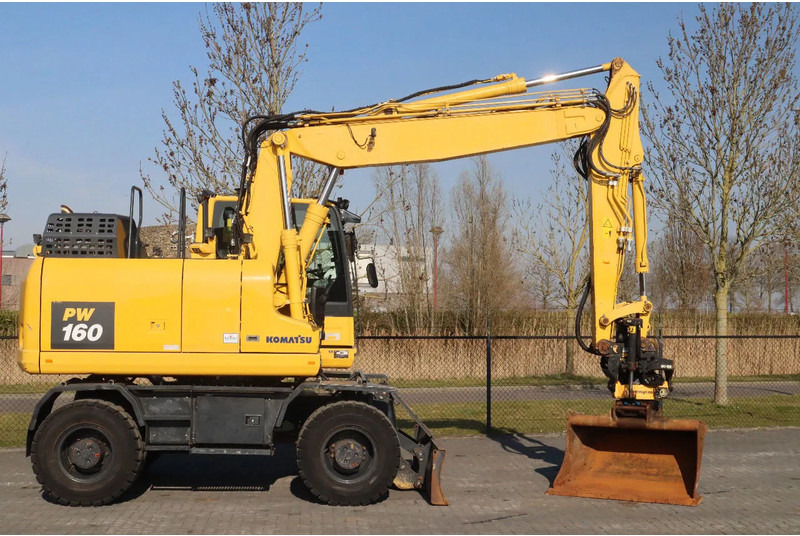 Komatsu PW160-11 | ENGCON TILTROTATOR | BUCKET | TRAILER HYDR. - מחפר גלגלים: תמונה 4 Komatsu PW160-11 | ENGCON TILTROTATOR | BUCKET | TRAILER HYDR. - מחפר גלגלים: תמונה 4