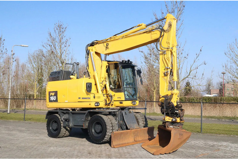 Komatsu PW160-11 | ENGCON TILTROTATOR | BUCKET | TRAILER HYDR. - מחפר גלגלים: תמונה 5 Komatsu PW160-11 | ENGCON TILTROTATOR | BUCKET | TRAILER HYDR. - מחפר גלגלים: תמונה 5
