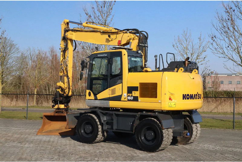 Komatsu PW160-11 | ENGCON TILTROTATOR | BUCKET | TRAILER HYDR. - מחפר גלגלים: תמונה 3 Komatsu PW160-11 | ENGCON TILTROTATOR | BUCKET | TRAILER HYDR. - מחפר גלגלים: תמונה 3