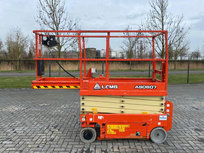LGMG AS0607E | 7.8 METER | 230 KG | GS-1932 | ES 1932 - מעלית מספריים: תמונה 4 LGMG AS0607E | 7.8 METER | 230 KG | GS-1932 | ES 1932 - מעלית מספריים: תמונה 4