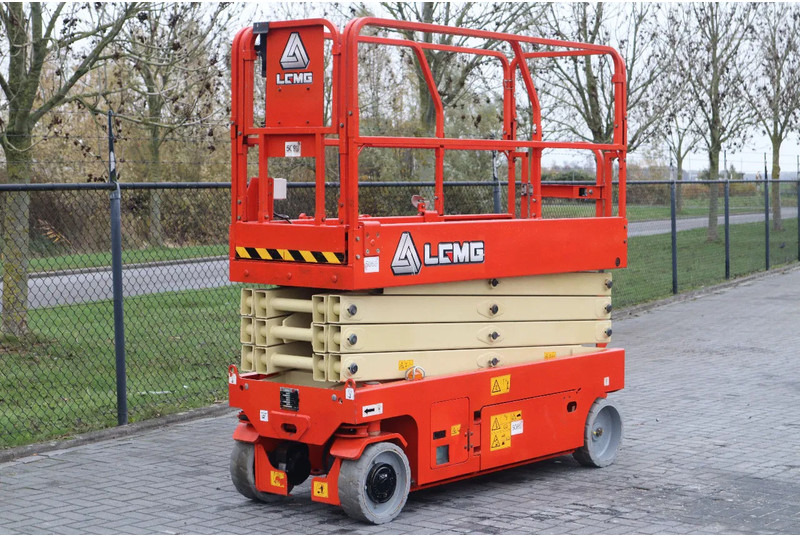 LGMG AS0808E | 10 METER | 230 KG - מעלית מספריים: תמונה 3 LGMG AS0808E | 10 METER | 230 KG - מעלית מספריים: תמונה 3