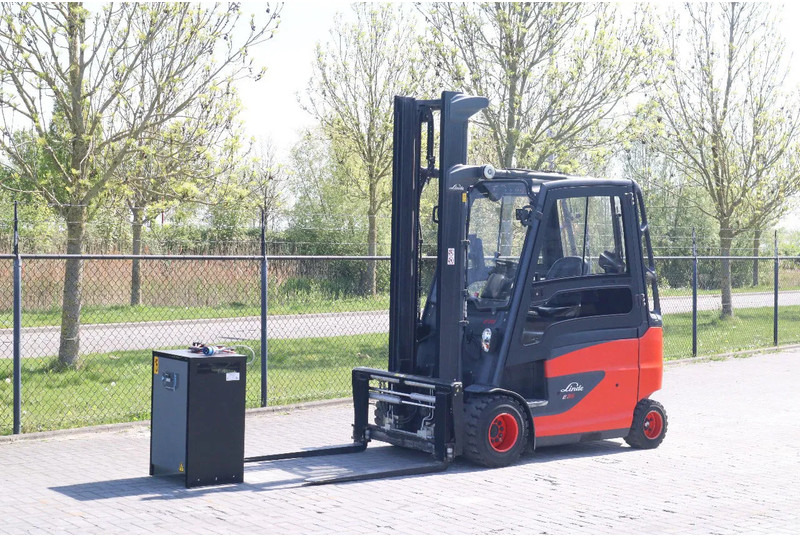 Linde E35 HL-01 | SIDESHIFT | POSITIONERS | LOW HOURS - מלגזה חשמלית: תמונה 2 Linde E35 HL-01 | SIDESHIFT | POSITIONERS | LOW HOURS - מלגזה חשמלית: תמונה 2