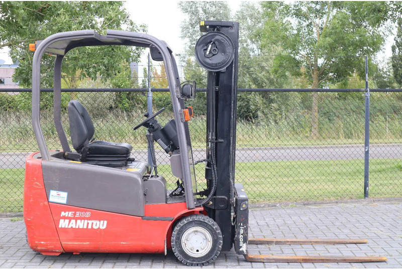 Manitou ME 318 | SIDESHIFT | FORK SPREADERS | TRIPLEX - מלגזה חשמלית: תמונה 4 Manitou ME 318 | SIDESHIFT | FORK SPREADERS | TRIPLEX - מלגזה חשמלית: תמונה 4