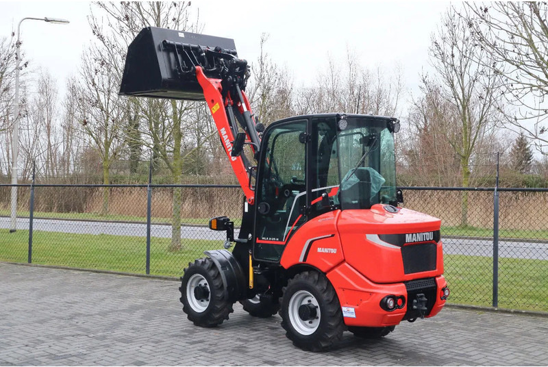 Manitou MLA 3-25 H | BUCKET | QUICK COUPLER | NEW UNUSED - מעמיס גלגלים: תמונה 3 Manitou MLA 3-25 H | BUCKET | QUICK COUPLER | NEW UNUSED - מעמיס גלגלים: תמונה 3