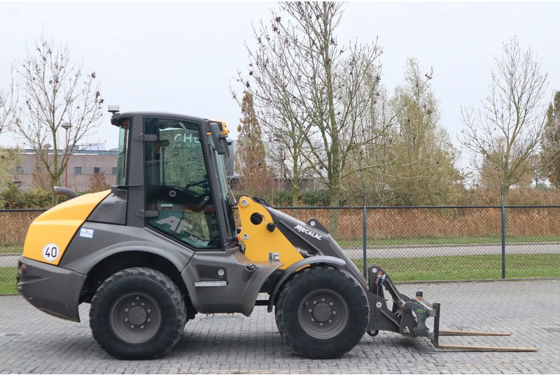 Mecalac AF 1050 | BUCKET | FORKS | HYDR. QUICK COUPLER - מעמיס גלגלים: תמונה 4 Mecalac AF 1050 | BUCKET | FORKS | HYDR. QUICK COUPLER - מעמיס גלגלים: תמונה 4