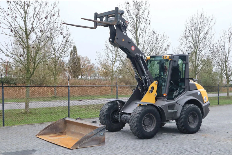 Mecalac AF 1050 | BUCKET | FORKS | HYDR. QUICK COUPLER - מעמיס גלגלים: תמונה 2 Mecalac AF 1050 | BUCKET | FORKS | HYDR. QUICK COUPLER - מעמיס גלגלים: תמונה 2