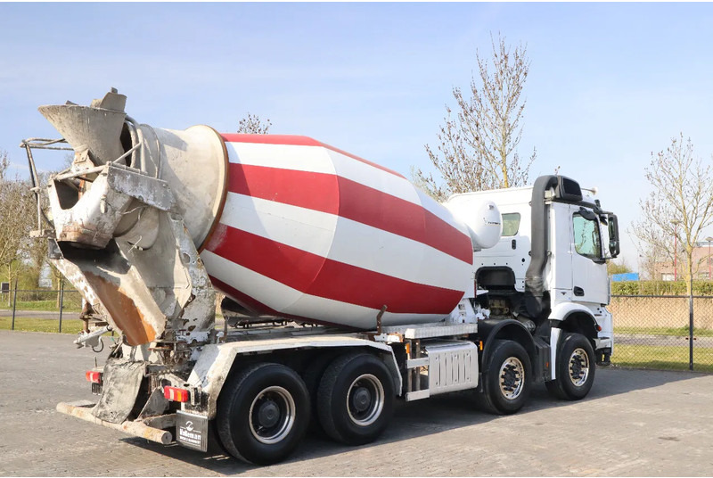 Mercedes-Benz Arocs 3251 | 8X4 | INTERMIX 10M3 | BIG AXLES | EURO 6 - משאית מערבלת בטון: תמונה 5 Mercedes-Benz Arocs 3251 | 8X4 | INTERMIX 10M3 | BIG AXLES | EURO 6 - משאית מערבלת בטון: תמונה 5