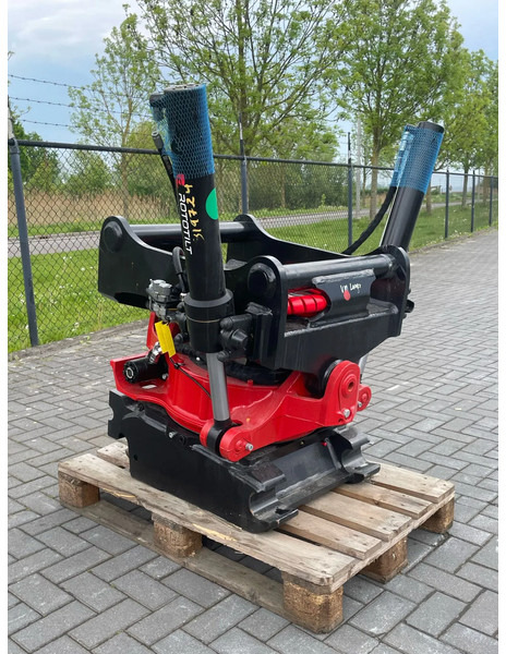 ROTOTILT R8 | S80 | FULL SET | JOYSTICKS | NEW / UNUSED | ICS | LHV | ILS | SC - טילטרוטטור עבור מכונת בנייה: תמונה 3 ROTOTILT R8 | S80 | FULL SET | JOYSTICKS | NEW / UNUSED | ICS | LHV | ILS | SC - טילטרוטטור עבור מכונת בנייה: תמונה 3