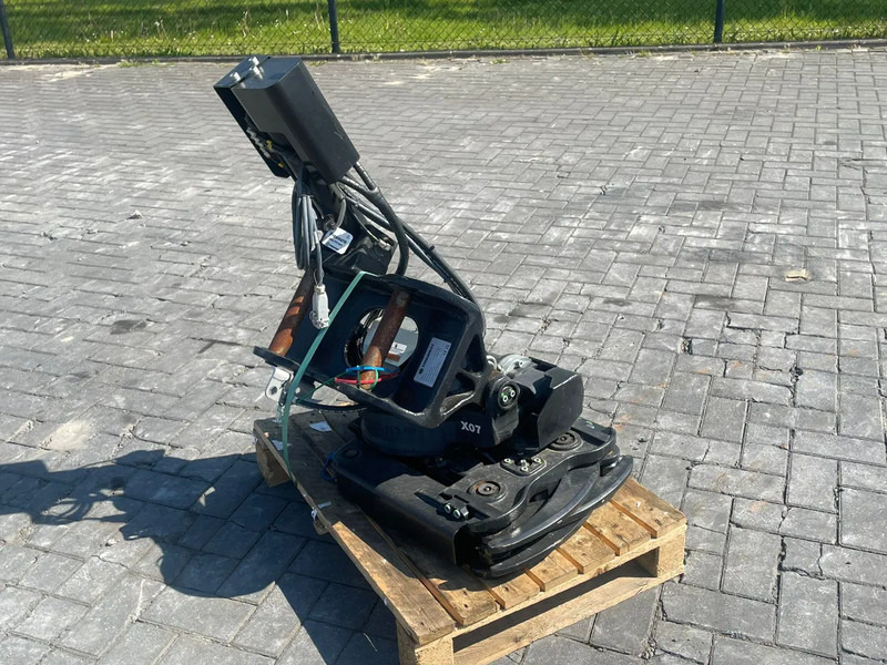 STEELWRIST X07 S40 GR FPH GEN 2 | S40 | GRIPPER | NEW / UNUSED - טילטרוטטור עבור מכונת בנייה: תמונה 3 STEELWRIST X07 S40 GR FPH GEN 2 | S40 | GRIPPER | NEW / UNUSED - טילטרוטטור עבור מכונת בנייה: תמונה 3