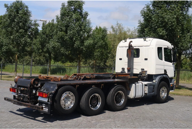 Scania P124-420 | 8X4 | HOOKLIFT | MANUAL | BIG AXLES | EURO 3 - משאית הרמת וו: תמונה 5 Scania P124-420 | 8X4 | HOOKLIFT | MANUAL | BIG AXLES | EURO 3 - משאית הרמת וו: תמונה 5