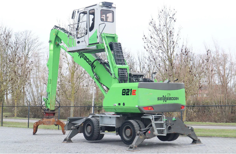 Sennebogen 821E | 821 E | SORTING GRAB | DOZERBLADE | GREAT CONDITION - מטפל בפסולת/ תעשייתי: תמונה 3 Sennebogen 821E | 821 E | SORTING GRAB | DOZERBLADE | GREAT CONDITION - מטפל בפסולת/ תעשייתי: תמונה 3