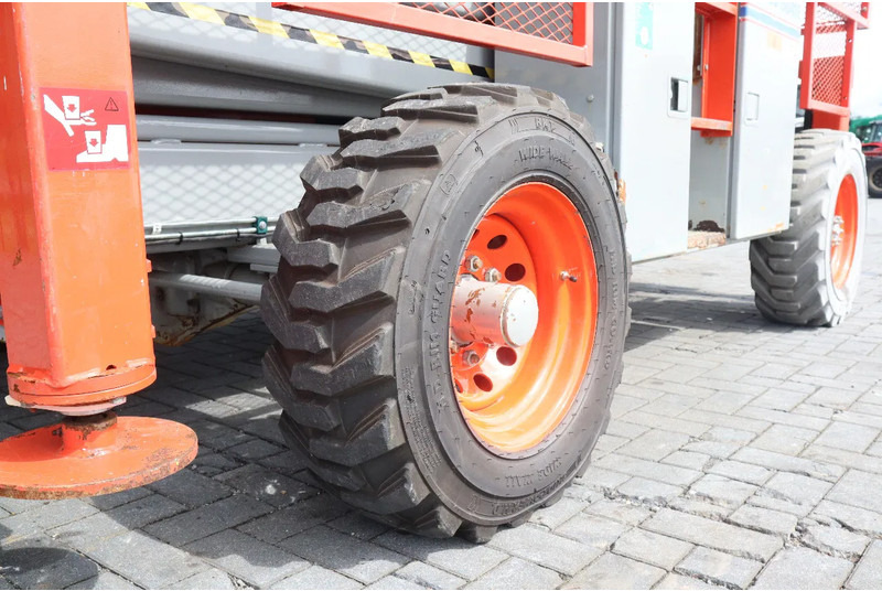 מעלית מספריים Skyjack SJ8841 E | 14.5 METER | 681 KG: תמונה 12