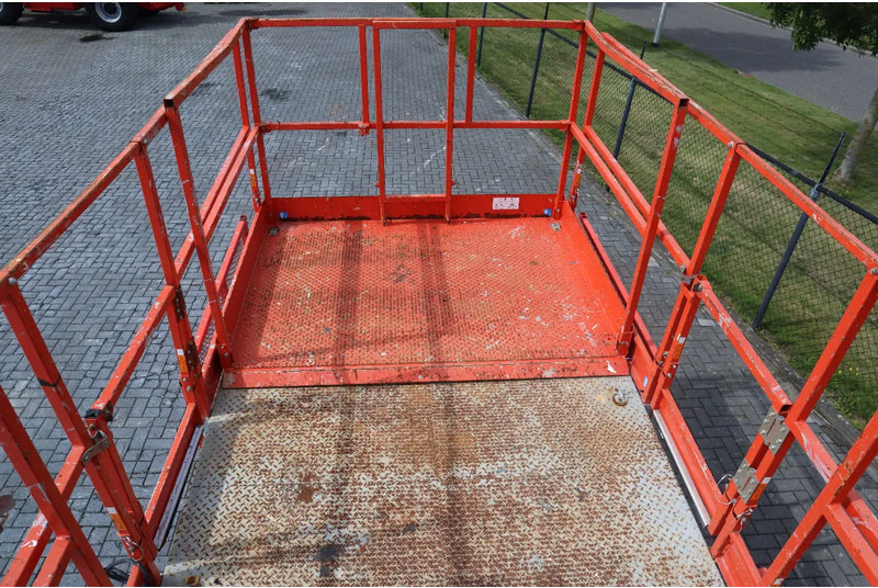 מעלית מספריים Skyjack SJ8841 E | 14.5 METER | 681 KG: תמונה 18