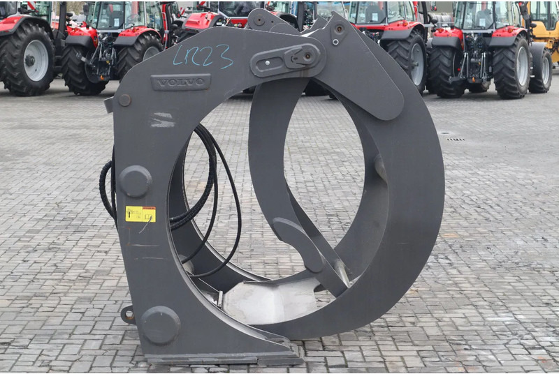 Volvo 80834 | 1.8 M2 | L60/L70/L90 | LOG GRAPPLE | HOLZGREIFER | WOOD CLAMP - קרון נגרר ליערות: תמונה 4 Volvo 80834 | 1.8 M2 | L60/L70/L90 | LOG GRAPPLE | HOLZGREIFER | WOOD CLAMP - קרון נגרר ליערות: תמונה 4