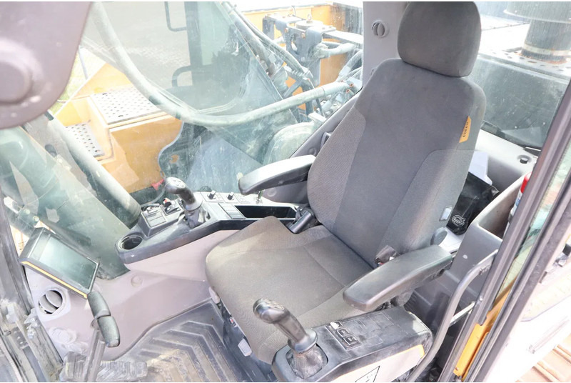 מחפר סורק Volvo EC380EL | EC 380 EL | BUCKET | QUICK COUPLER: תמונה 16