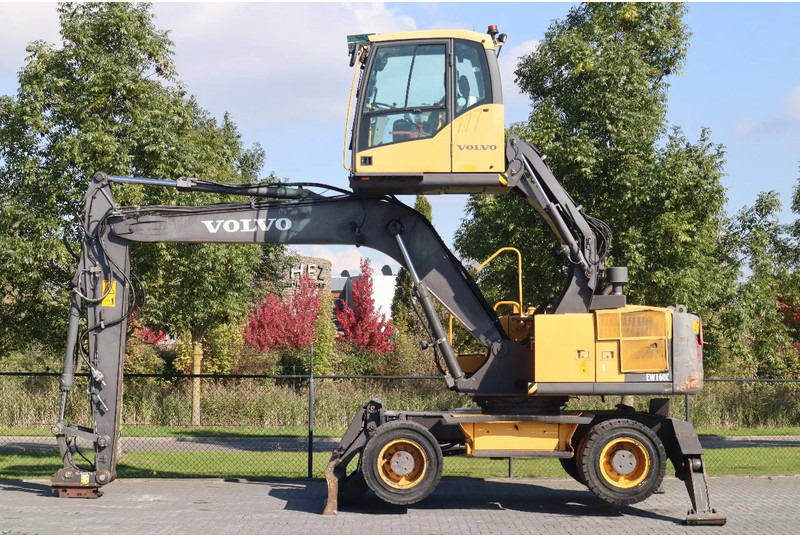 Volvo EW160C | EW 160 C | LIFT CAB | DOZERBLADE | QUICK COUPLER - מטפל בפסולת/ תעשייתי: תמונה 1 Volvo EW160C | EW 160 C | LIFT CAB | DOZERBLADE | QUICK COUPLER - מטפל בפסולת/ תעשייתי: תמונה 1