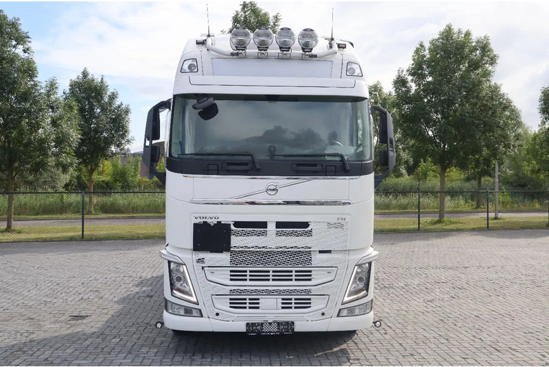 Volvo FH 13.540 | 6X2 | RETARDER | ADR | EURO 6 - יחידת טרקטור: תמונה 2 Volvo FH 13.540 | 6X2 | RETARDER | ADR | EURO 6 - יחידת טרקטור: תמונה 2