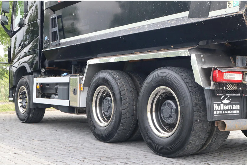 מזהיר Volvo FH 16.750 | 6X4 | RETARDER | BIG AXLES | EURO 6: תמונה 14