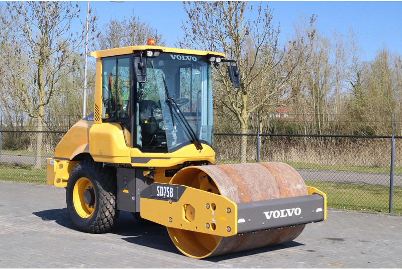 Volvo SD75B | SD 75 B | NEW / UNUSED | 1 YEAR WARRANTY - מכבש משולב: תמונה 5 Volvo SD75B | SD 75 B | NEW / UNUSED | 1 YEAR WARRANTY - מכבש משולב: תמונה 5