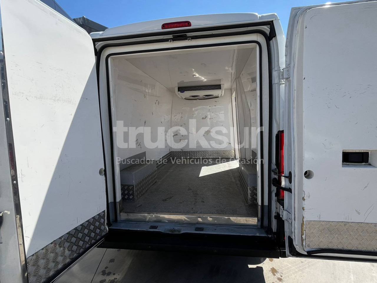 CITROEN 120.35 L3H2 FRC-X - משאית קירור: תמונה 4 CITROEN 120.35 L3H2 FRC-X - משאית קירור: תמונה 4