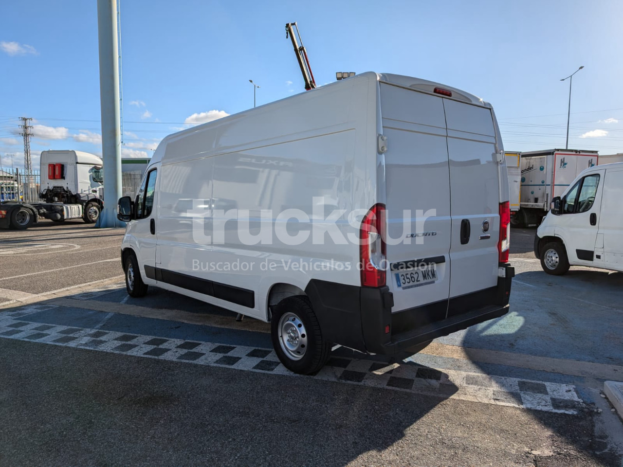 FIAT DUCATO 125.35 - כלי רכב מסחרי עם תיבה: תמונה 4 FIAT DUCATO 125.35 - כלי רכב מסחרי עם תיבה: תמונה 4