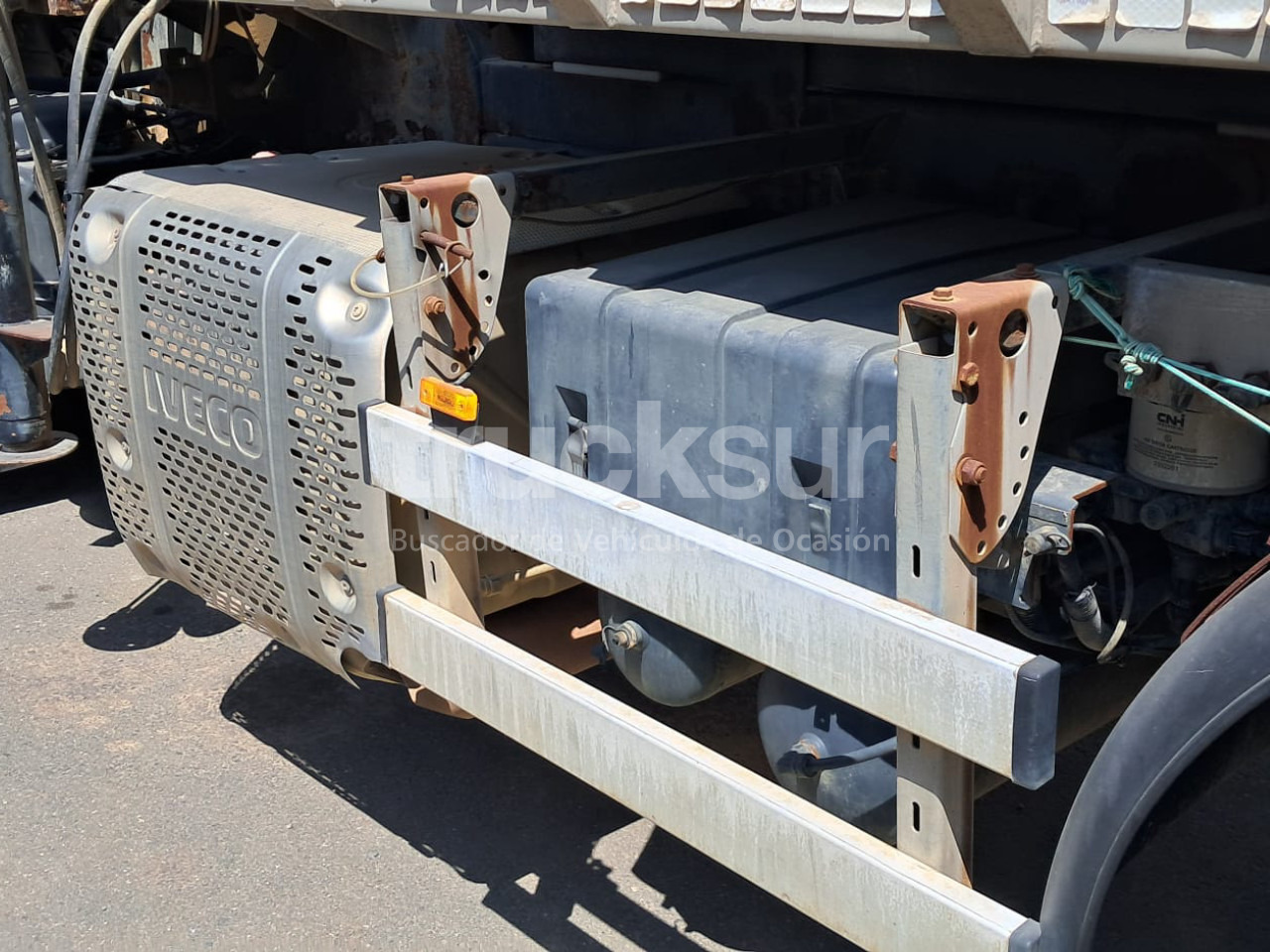 מזהיר, משאית מנוף IVECO AT260SY/PS 360CV: תמונה 14