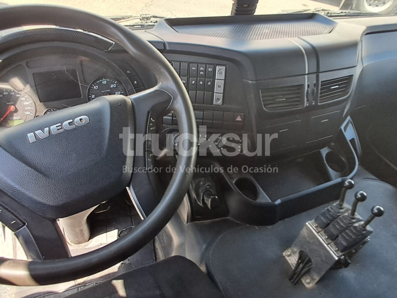 מזהיר, משאית מנוף IVECO AT260SY/PS 360CV: תמונה 6