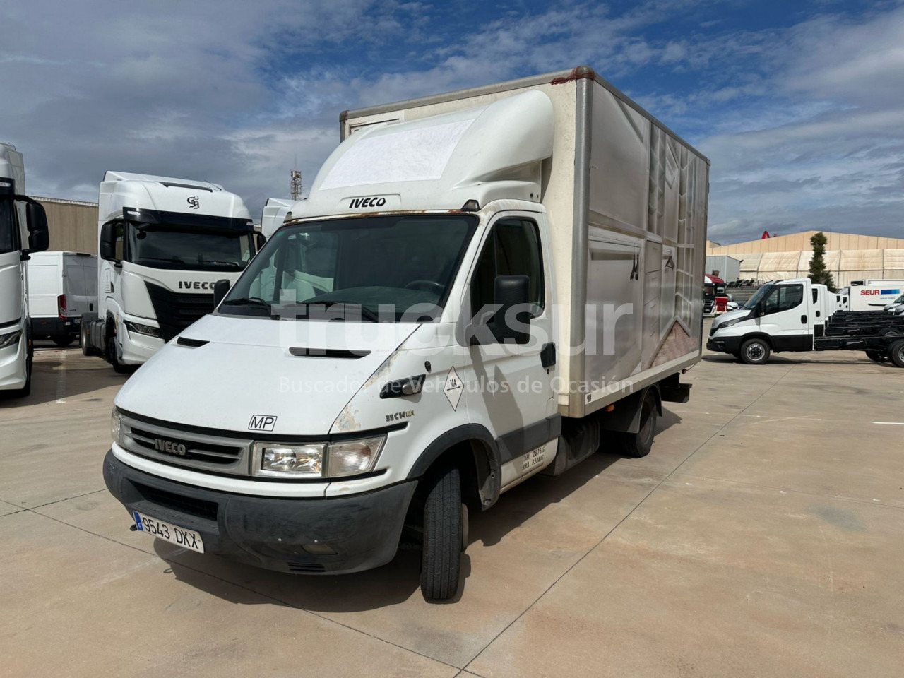 IVECO DAILY 35C14 - כלי רכב מסחרי עם תיבה: תמונה 1 IVECO DAILY 35C14 - כלי רכב מסחרי עם תיבה: תמונה 1