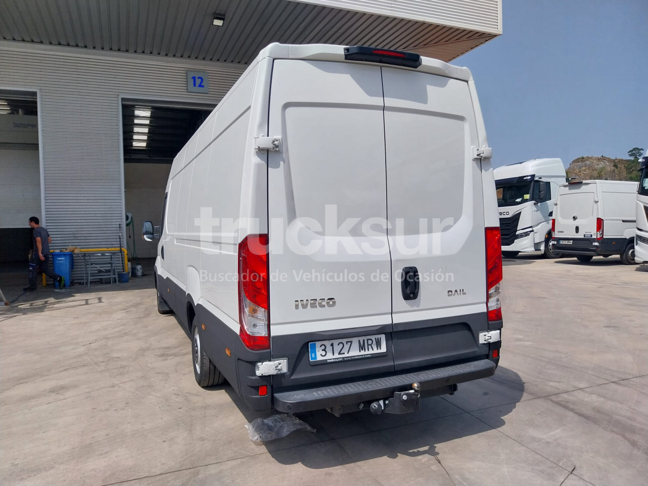 IVECO DAILY 35S16 16M3 - כלי רכב מסחרי עם תיבה: תמונה 4 IVECO DAILY 35S16 16M3 - כלי רכב מסחרי עם תיבה: תמונה 4