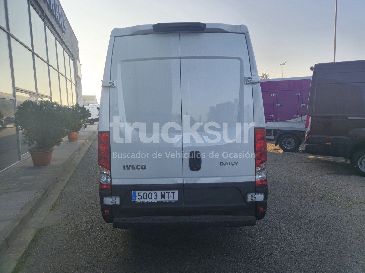 IVECO DAILY 35S16V 12M3 - כלי רכב מסחרי עם תיבה: תמונה 5 IVECO DAILY 35S16V 12M3 - כלי רכב מסחרי עם תיבה: תמונה 5