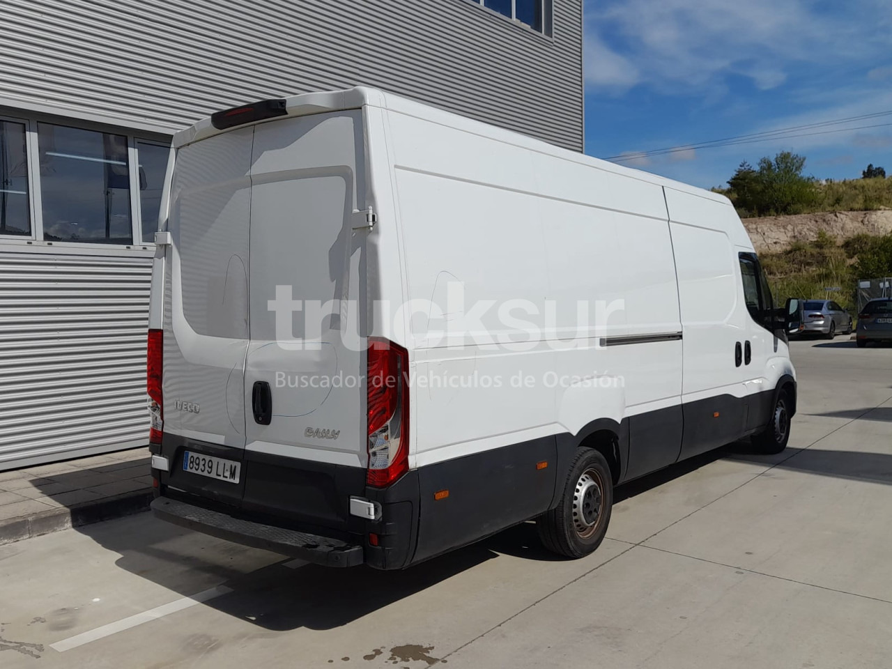 IVECO DAILY 35S16 - כלי רכב מסחרי עם תיבה: תמונה 4 IVECO DAILY 35S16 - כלי רכב מסחרי עם תיבה: תמונה 4