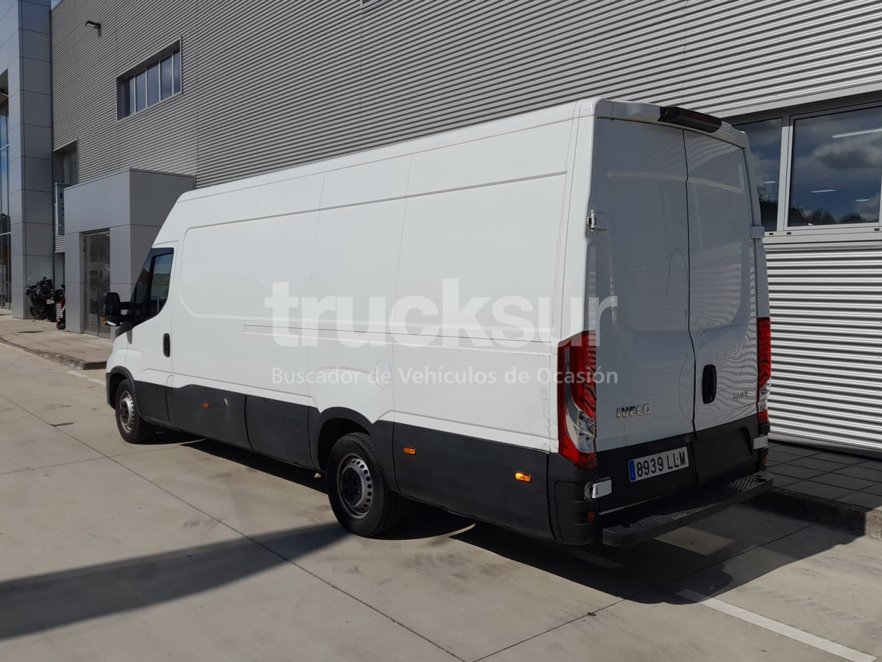 IVECO DAILY 35S16 - כלי רכב מסחרי עם תיבה: תמונה 3 IVECO DAILY 35S16 - כלי רכב מסחרי עם תיבה: תמונה 3