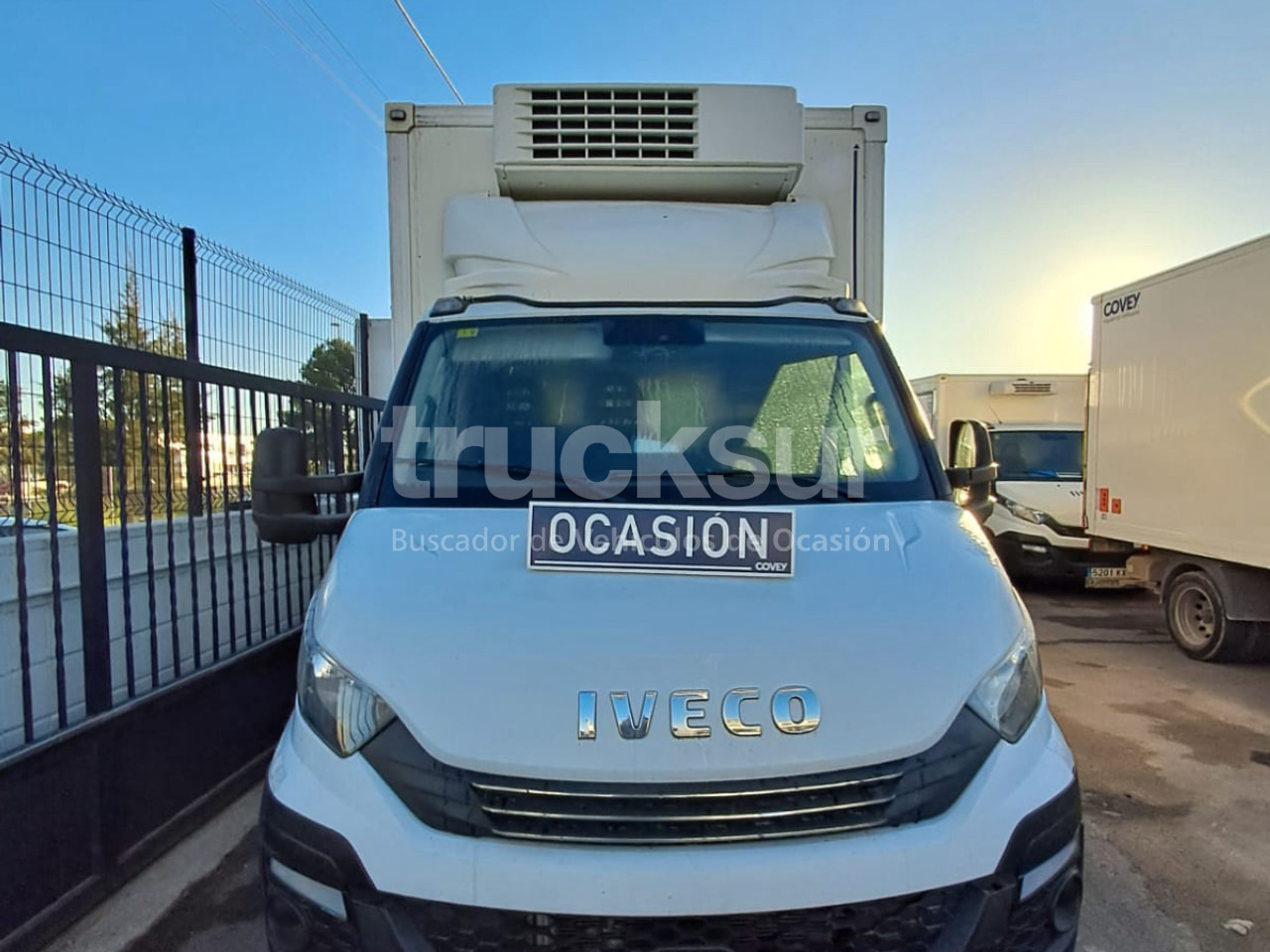IVECO DAILY 72C18 FRC-X P/E - משאית תיבה: תמונה 5 IVECO DAILY 72C18 FRC-X P/E - משאית תיבה: תמונה 5