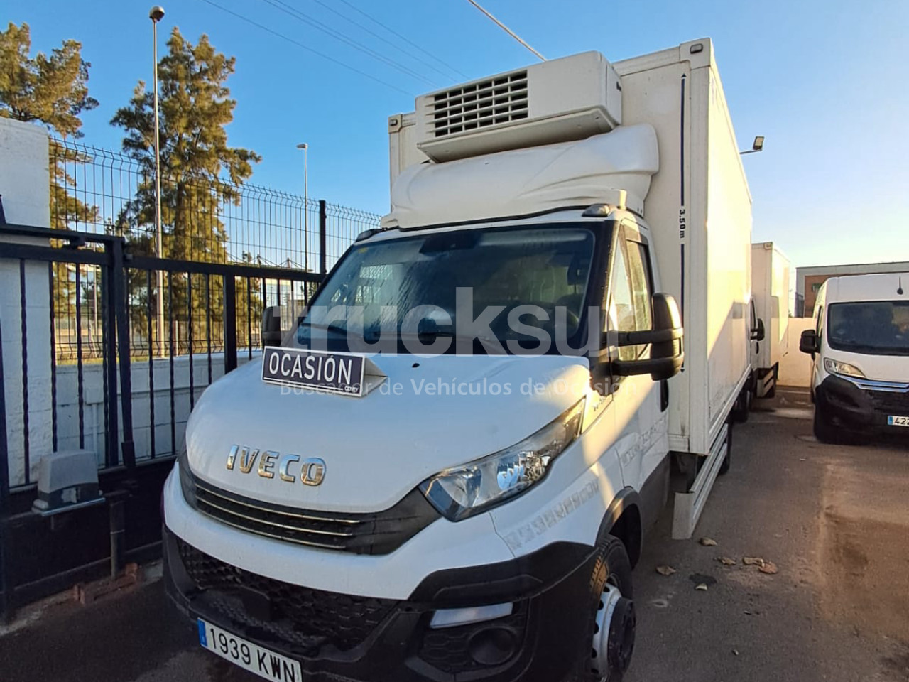 IVECO DAILY 72C18 FRC-X P/E - משאית תיבה: תמונה 3 IVECO DAILY 72C18 FRC-X P/E - משאית תיבה: תמונה 3