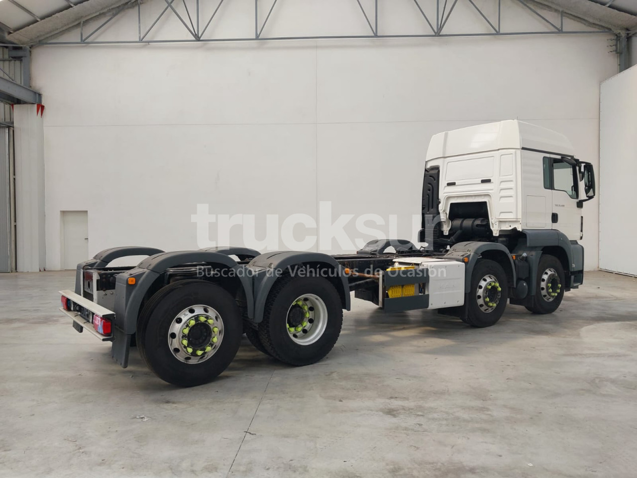MAN TGS35.400 8X2*6 - משאית עם שלדת תא: תמונה 4 MAN TGS35.400 8X2*6 - משאית עם שלדת תא: תמונה 4