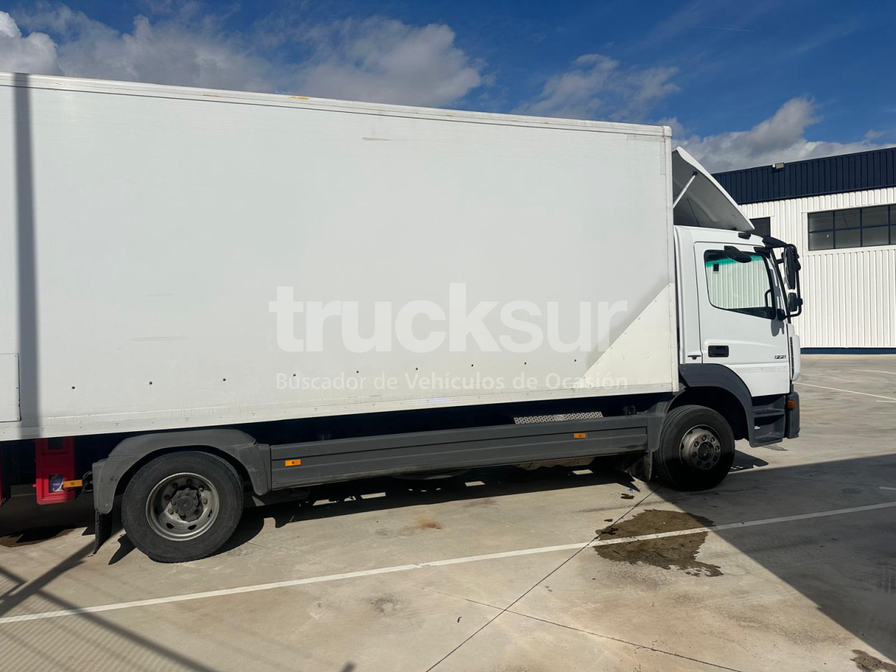 MERCEDES ATEGO - משאית תיבה: תמונה 3 MERCEDES ATEGO - משאית תיבה: תמונה 3