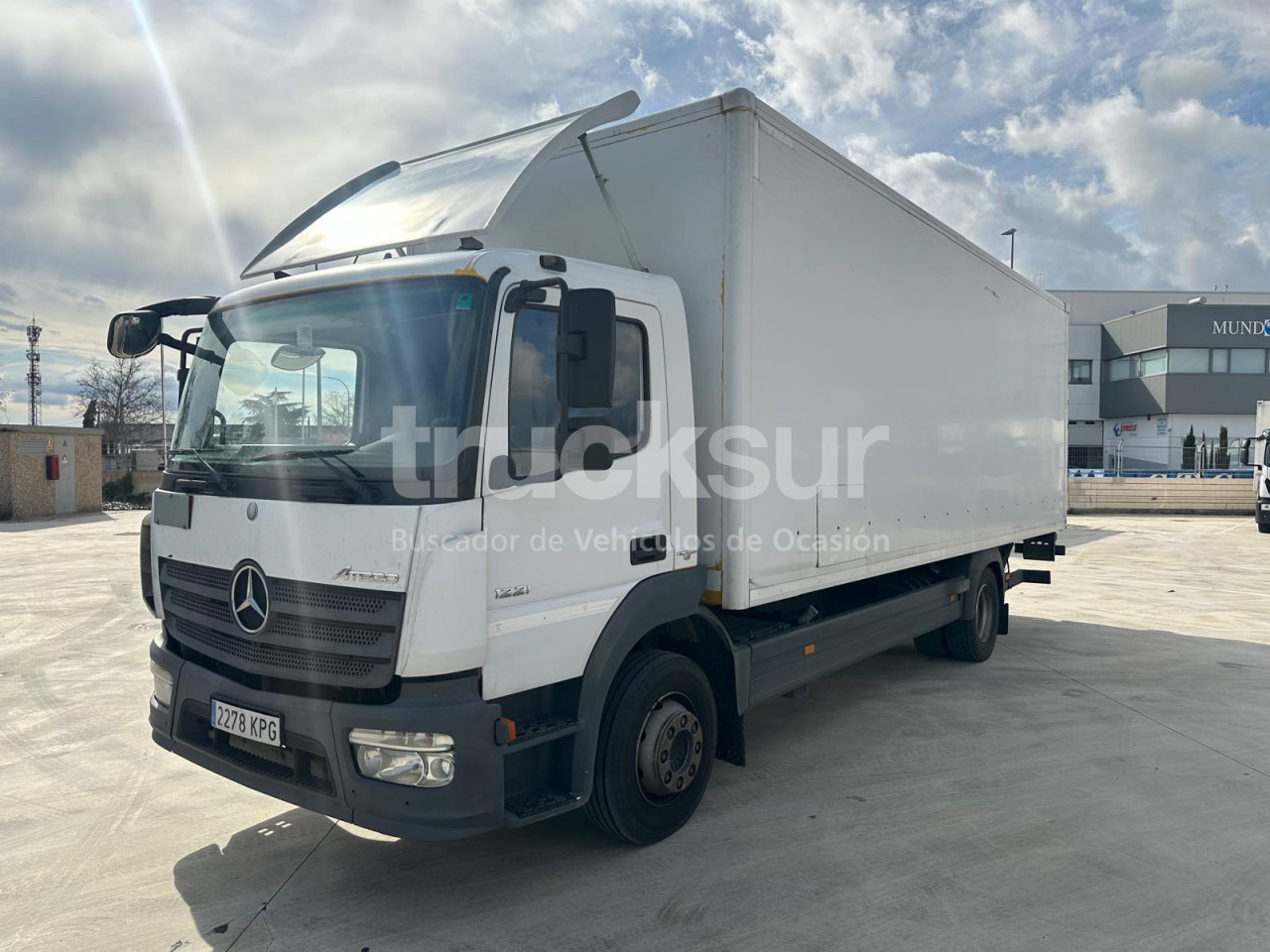 MERCEDES ATEGO - משאית תיבה: תמונה 1 MERCEDES ATEGO - משאית תיבה: תמונה 1