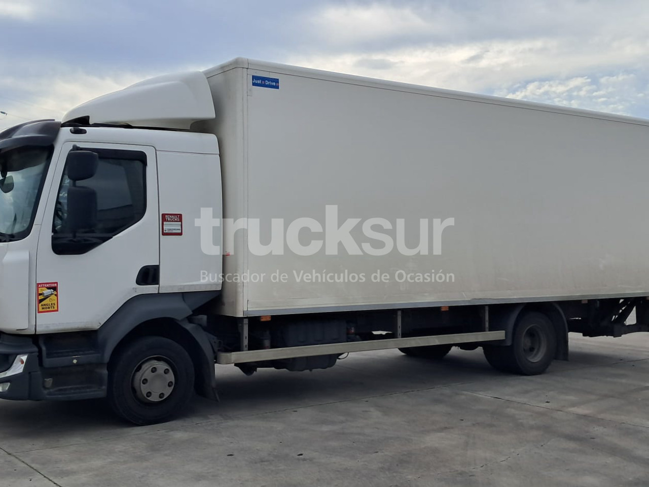 RENAULT D12.240 - משאית תיבה: תמונה 1 RENAULT D12.240 - משאית תיבה: תמונה 1