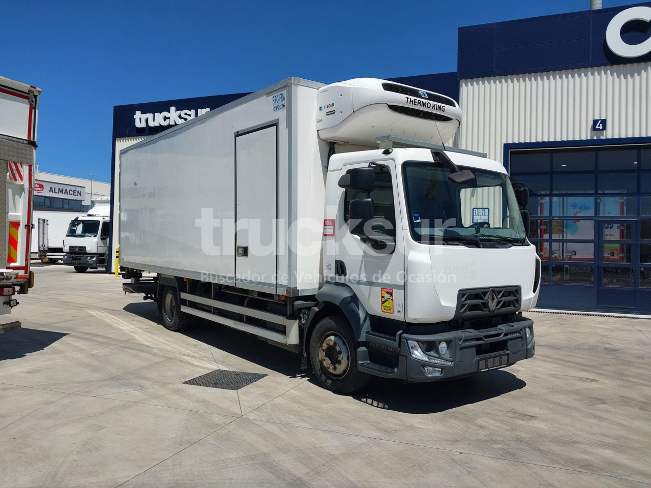 RENAULT D13.240 - משאית קירור: תמונה 2 RENAULT D13.240 - משאית קירור: תמונה 2