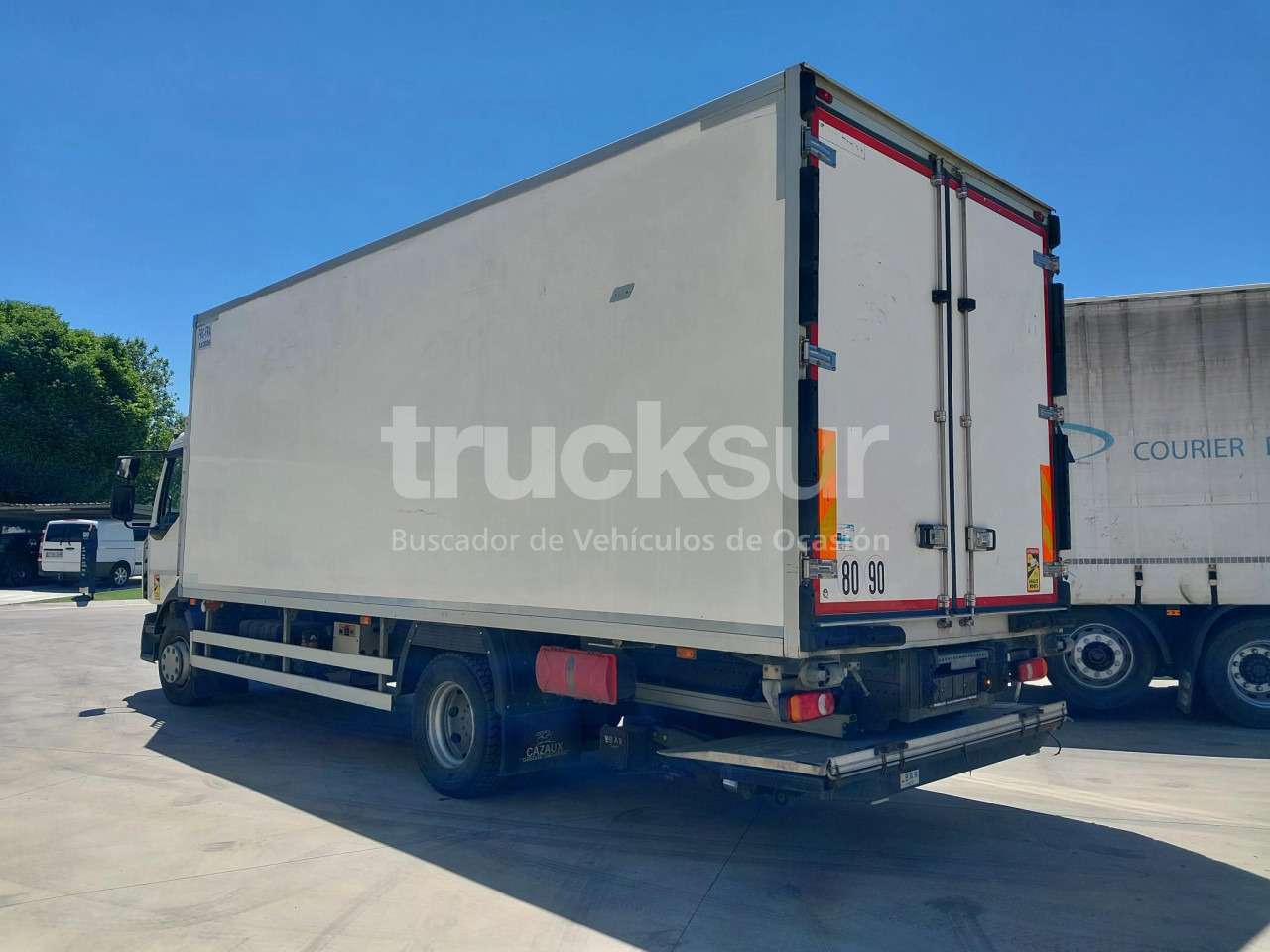 RENAULT D13.240 - משאית קירור: תמונה 4 RENAULT D13.240 - משאית קירור: תמונה 4
